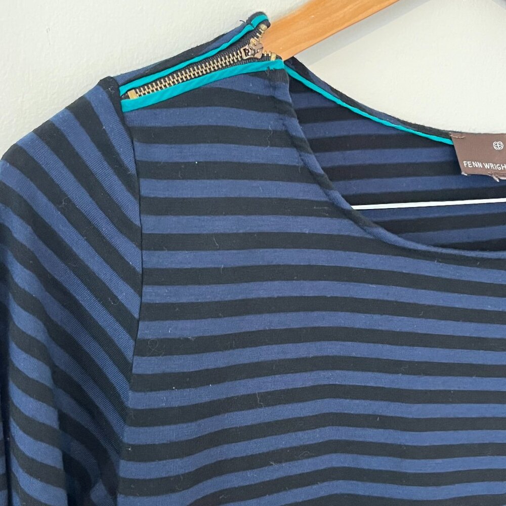 Fenn Wright Manson Strip Navy 3/4 length Sleeve Size Medium *Size tag removed